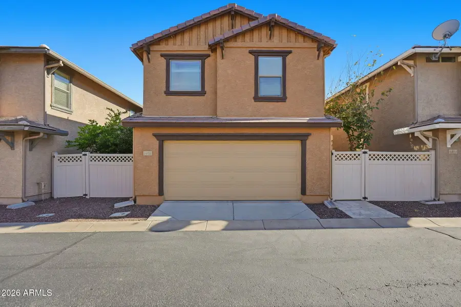 1033 S Deerfield Lane, Gilbert, AZ 85296 - Image #2