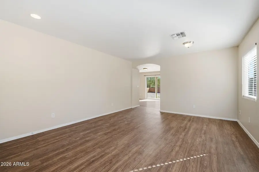 6401 W Riva Road, Phoenix, AZ 85043 - Image #2