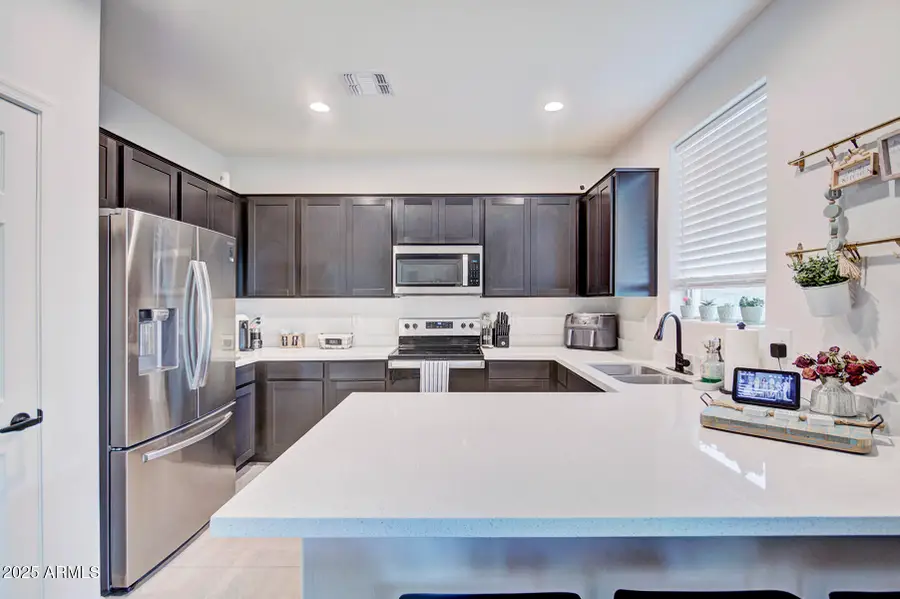 419 N 110th Drive, Avondale, AZ 85323 - Image #3