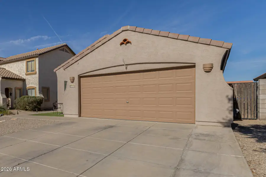 1682 E Christopher Street, San Tan Valley, AZ 85140 - #2