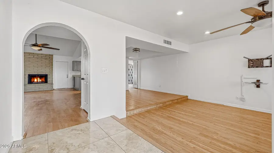 6233 W Desert Hills Drive, Glendale, AZ 85304 - Image #3