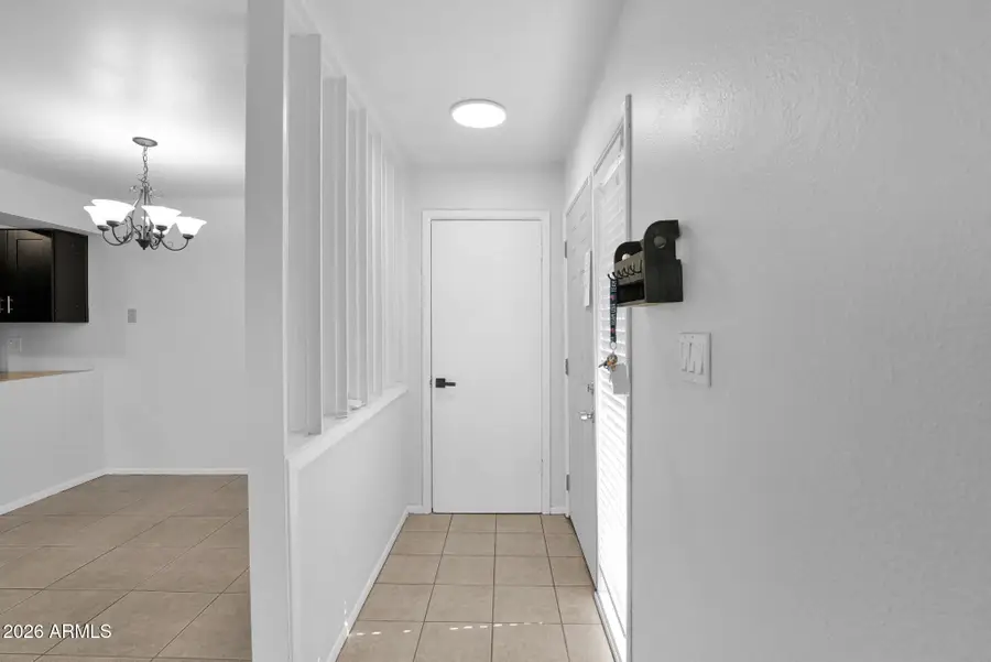 1808 E Center Lane #D, Tempe, AZ 85281 - #3