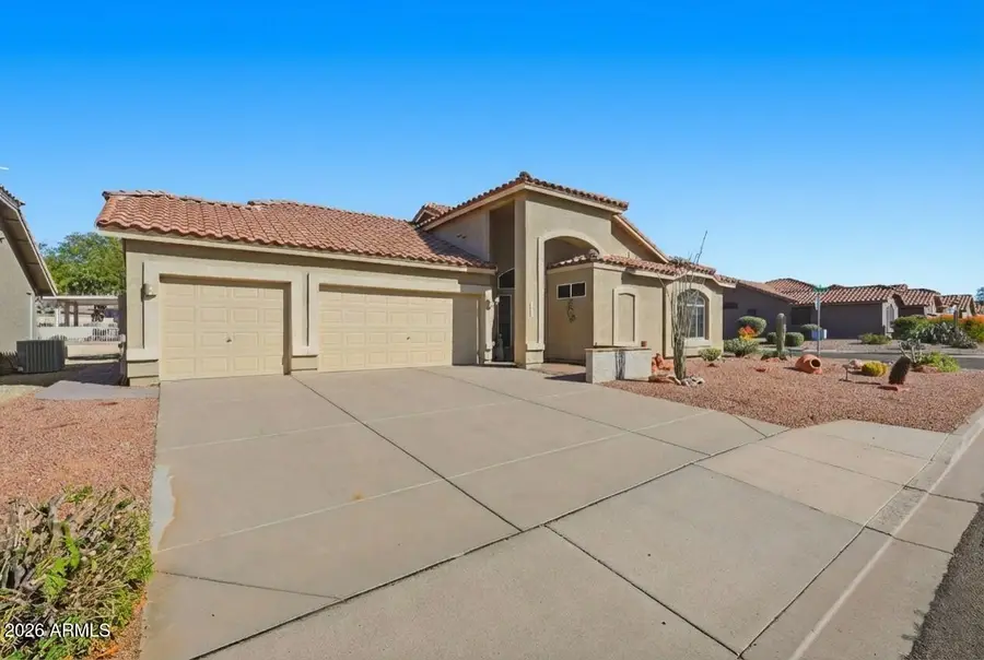 6329 S Sandtrap Drive, Gold Canyon, AZ 85118 - Image #2