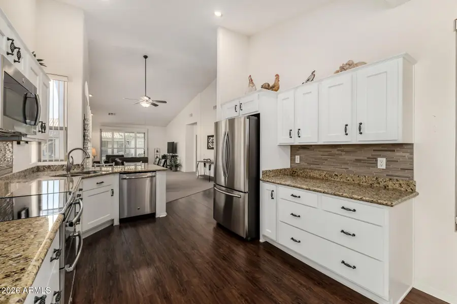 23721 S Pleasant Way, Sun Lakes, AZ 85248 - #2