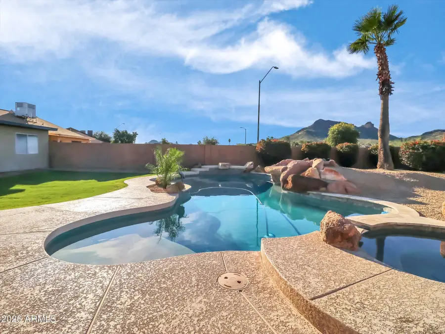 1705 E Grandview Road, Phoenix, AZ 85022 - #2