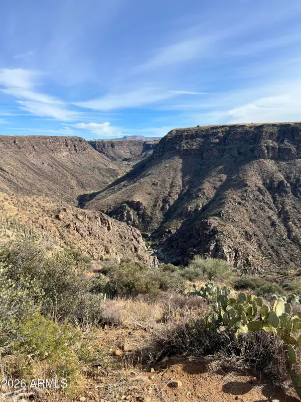 00 Richenbar Mine Rd 37 Road, Black Canyon City, AZ 85324