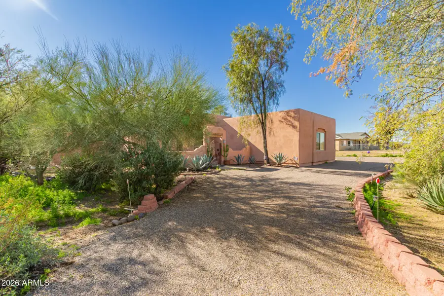 1127 E Joy Ranch Road, Phoenix, AZ 85086 - Image #2