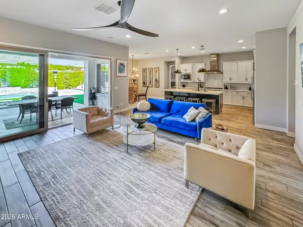 2930 E Herrera Drive, Phoenix, AZ 85050