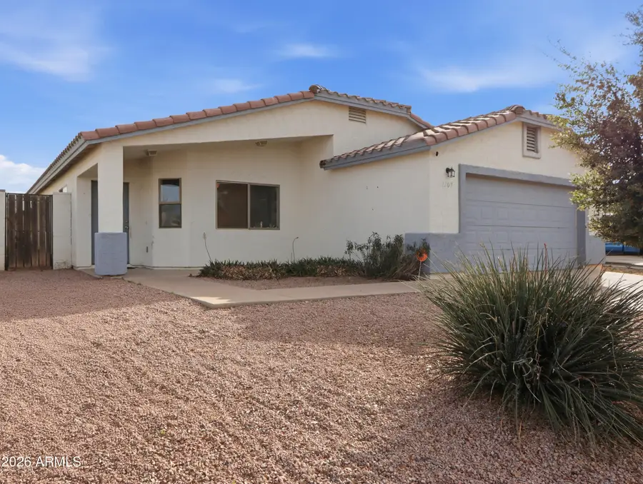 1207 W Sullivan Avenue, Coolidge, AZ 85128 - #3