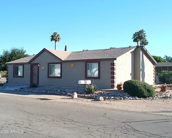 412 N Buckhorn Court, Queen Valley, AZ 85118