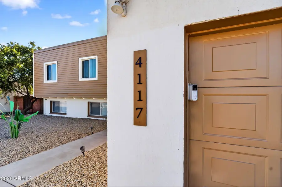 4117 W San Juan Avenue, Phoenix, AZ 85019 - Image #2