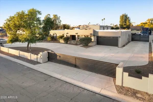 7648 E Emelita Avenue, Mesa, AZ 85208