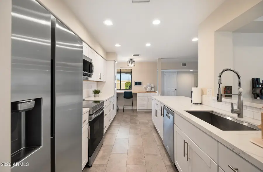 3340 E North Lane, Phoenix, AZ 85028 - #3