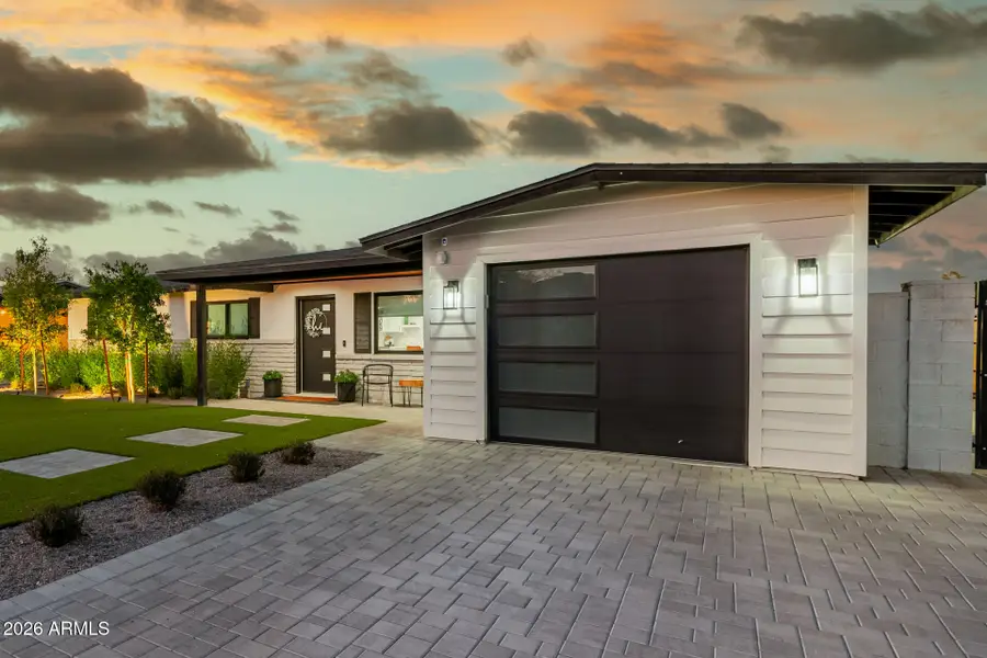 260 E Bruce Avenue, Gilbert, AZ 85234 - #2