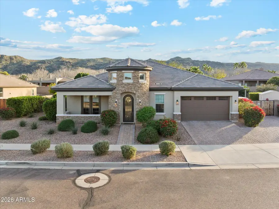 2909 E Harwell Road, Phoenix, AZ 85042 - Image #2