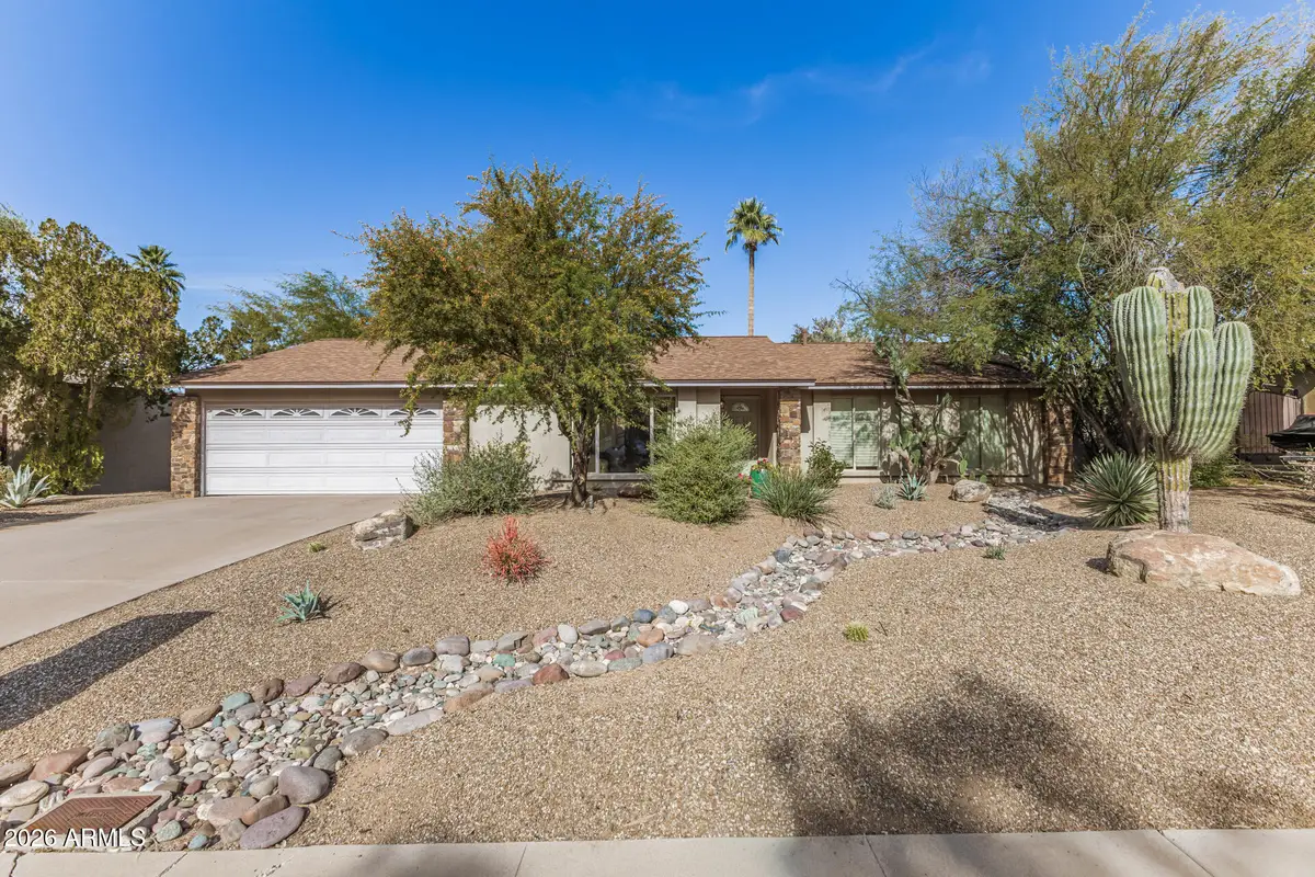 142 E Voltaire Avenue, Phoenix, AZ 85022 - #1