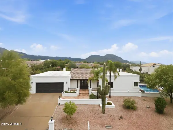 9437 E Calle De Valle Drive, Scottsdale, AZ 85255