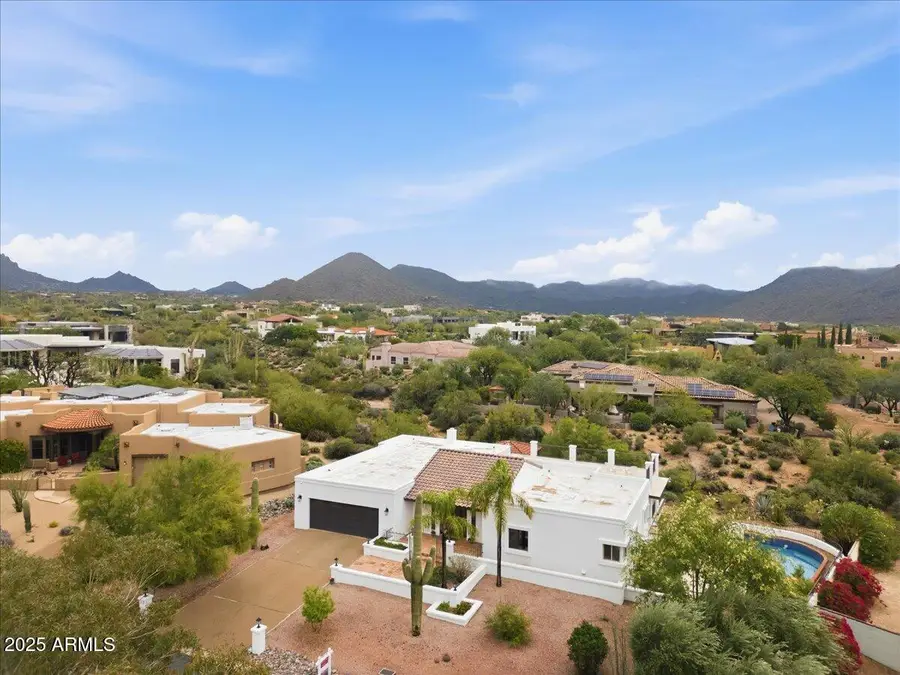 9437 E Calle De Valle Drive, Scottsdale, AZ 85255 - #2