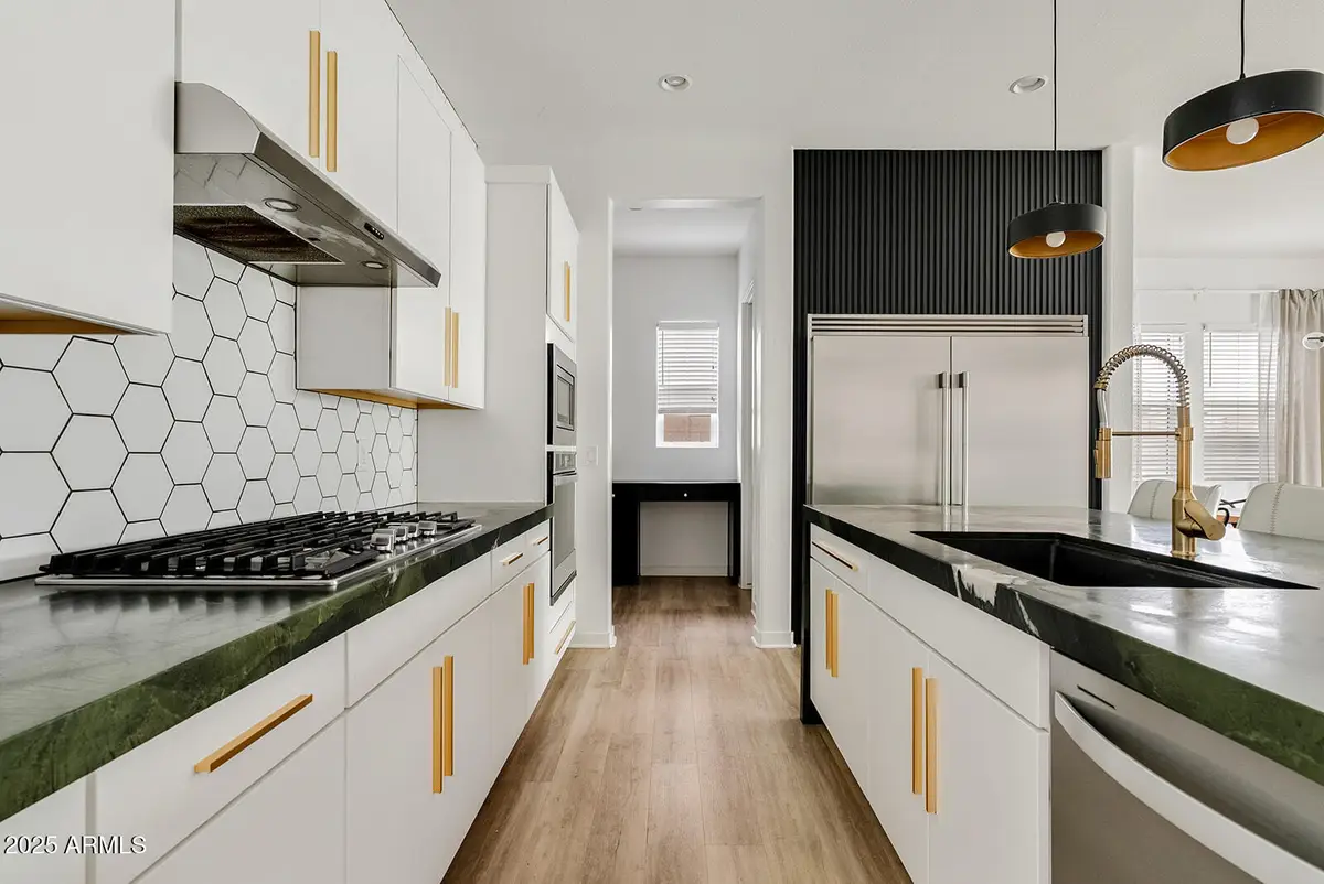 10201 E Tahoe Avenue, Mesa, AZ 85212 - Image #1