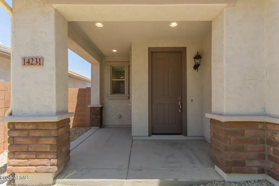 14231 W Bronco Trail, Surprise, AZ 85387 - #2