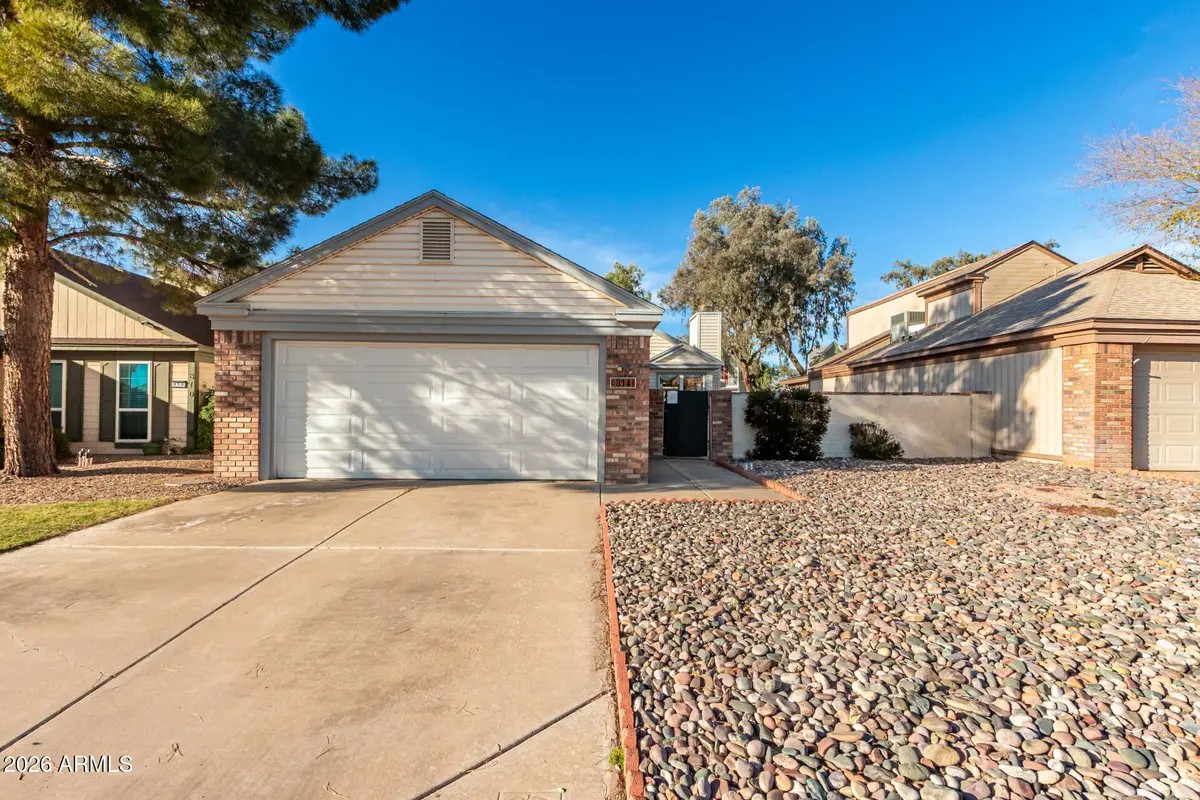 814 E Rockwell Drive, Chandler, AZ 85225 - Image #1