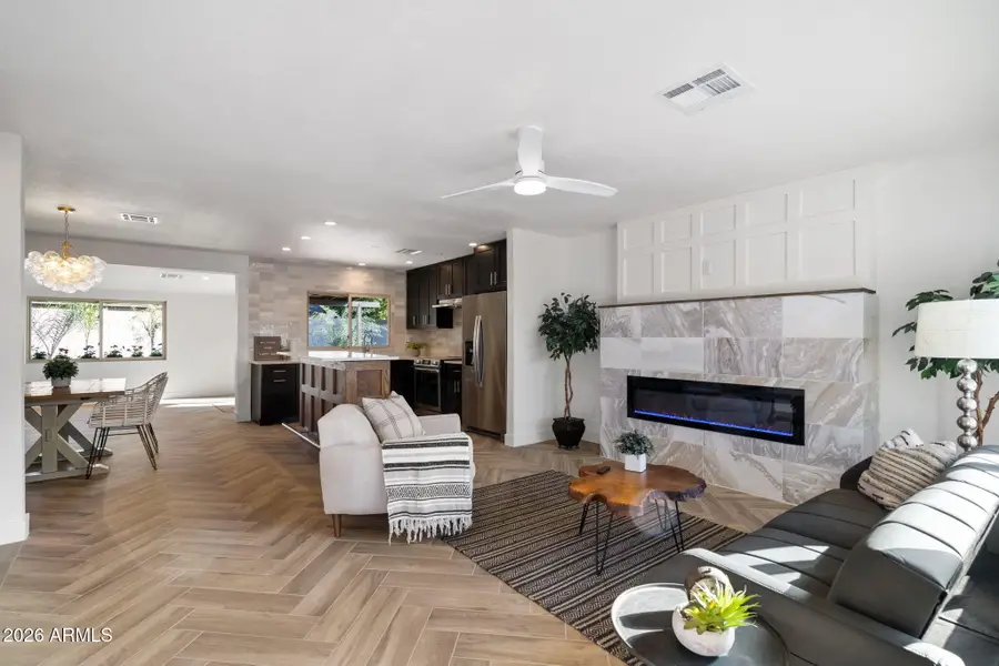 2518 E Louise Drive, Phoenix, AZ 85032 - #2