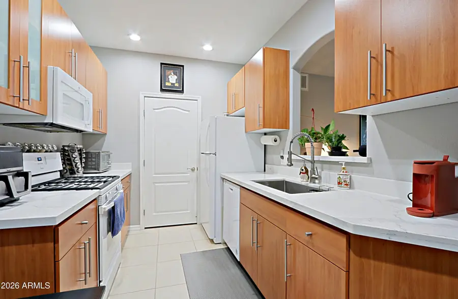 6900 E Princess Drive #2215, Phoenix, AZ 85054 - Image #2