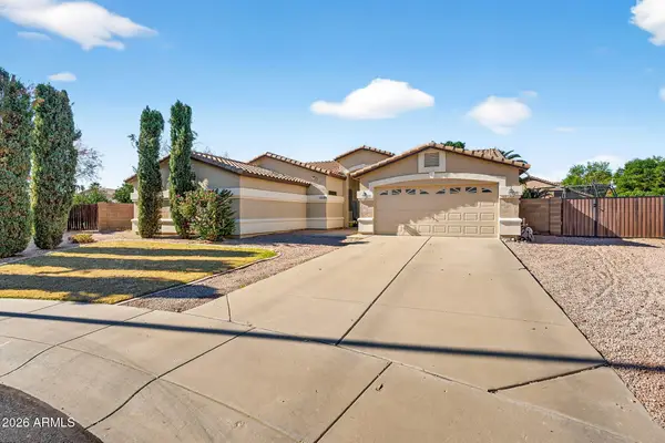 1220 E Orchid Court, Gilbert, AZ 85296