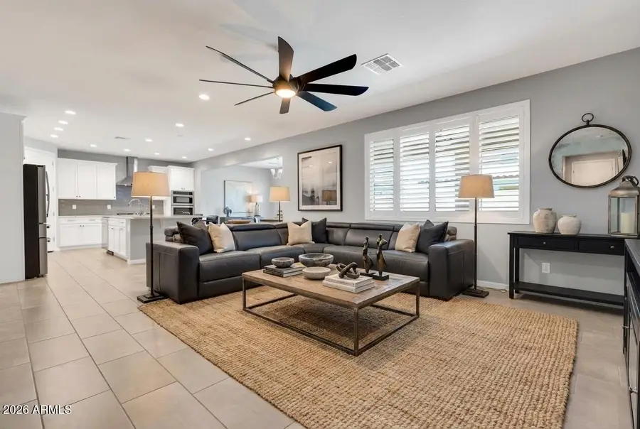 550 E Zion Place, Chandler, AZ 85249 - Image #2