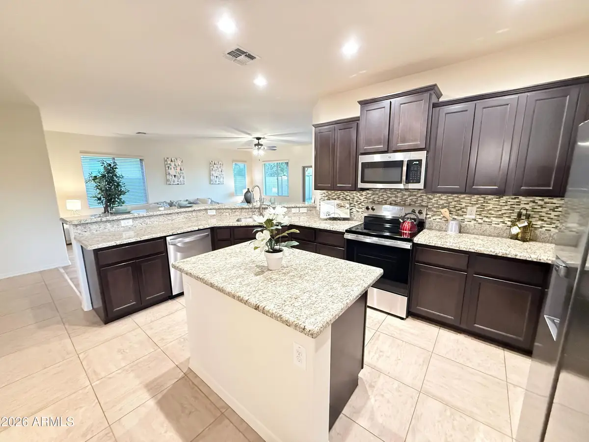 207 E Carob Drive, Chandler, AZ 85286 - Image #1