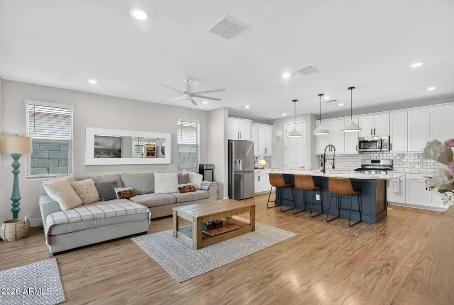 308 W Rainbow Bridge Lane, San Tan Valley, AZ 85140 - Image #3