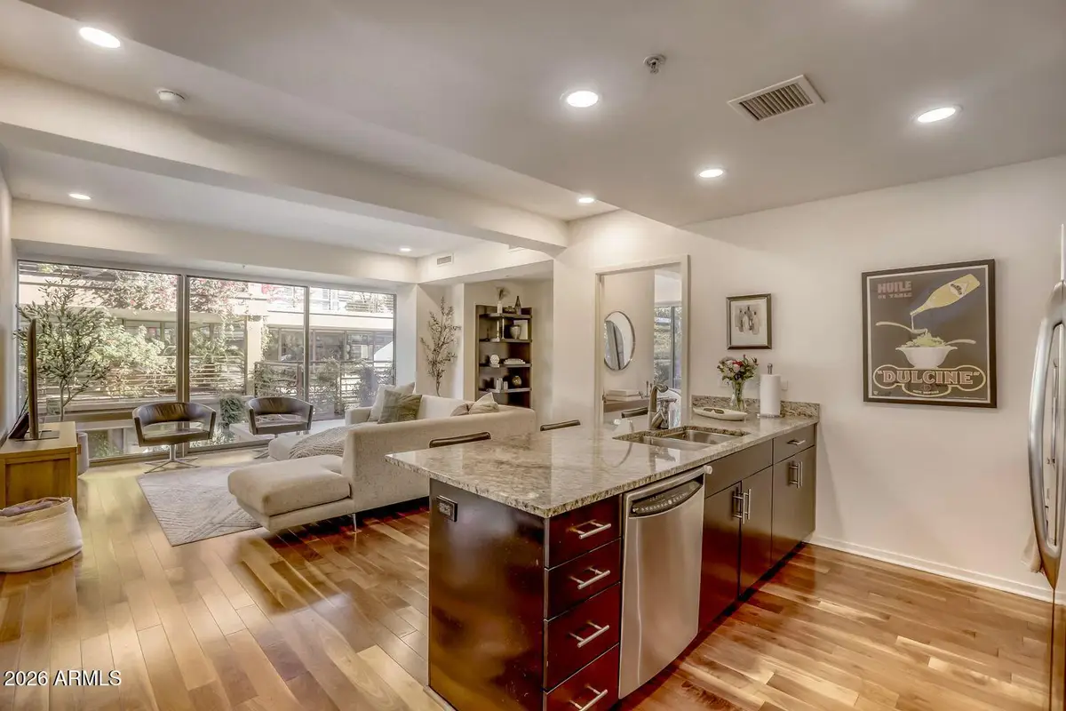 7131 E Rancho Vista Drive #6004, Scottsdale, AZ 85251 - Image #1