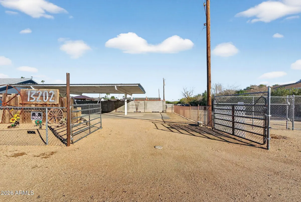 13202 W Ocotillo Road, Glendale, AZ 85307 - Image #1