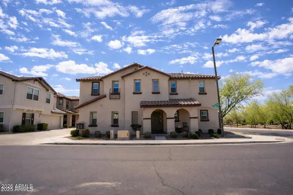 16425 W Latham Street, Goodyear, AZ 85338