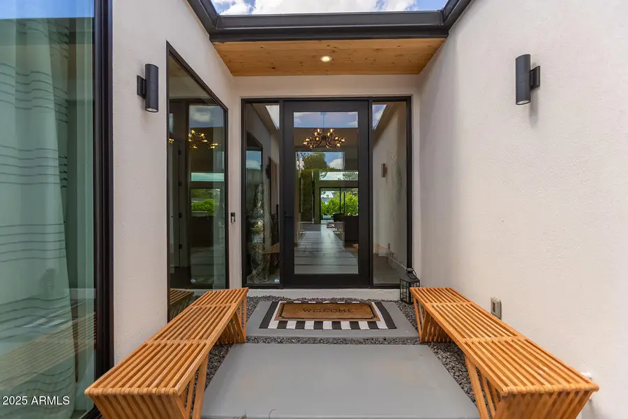 3118 N 42nd Street, Phoenix, AZ 85018 - Image #3