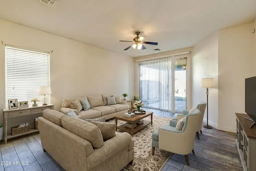 913 S 115th Drive, Avondale, AZ 85323 - Image #2