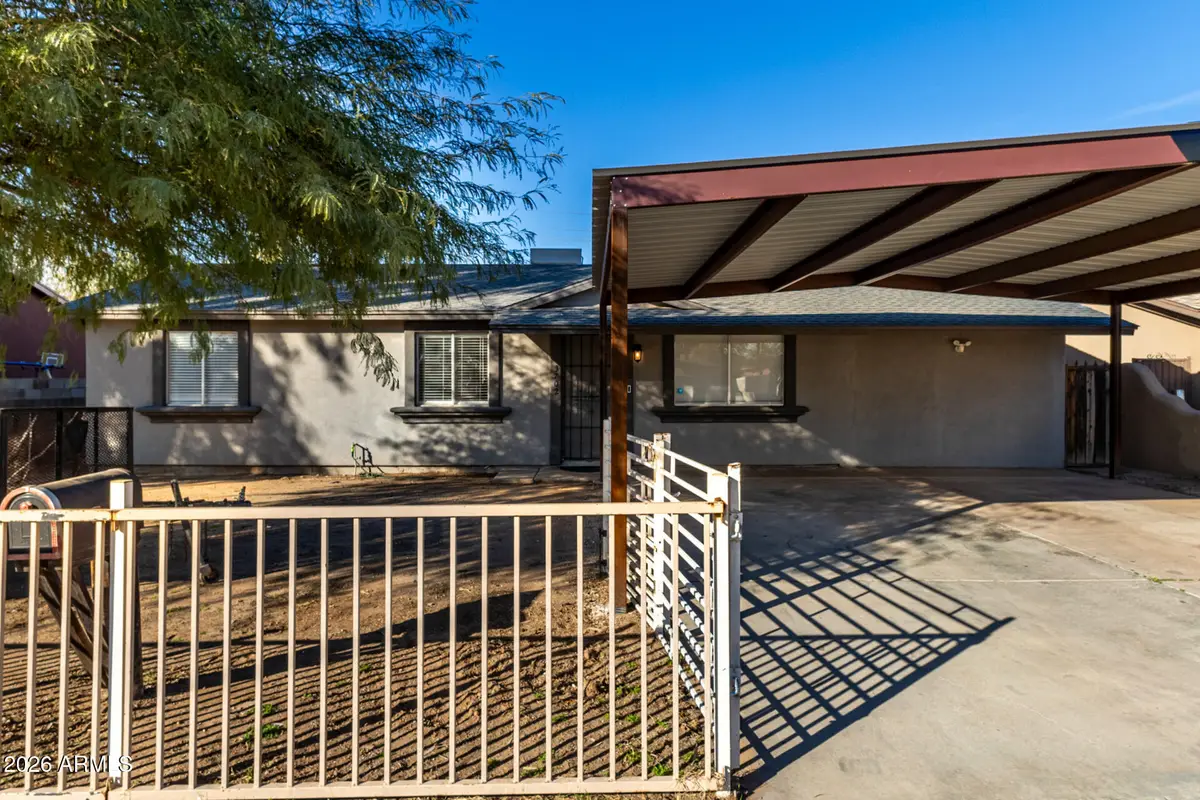 3702 N 64th Drive, Phoenix, AZ 85033 - #1