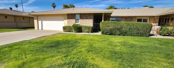 10734 W Hatcher Road, Sun City, AZ 85351