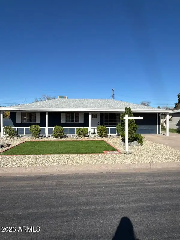 2324 W Claremont Street, Phoenix, AZ 85015