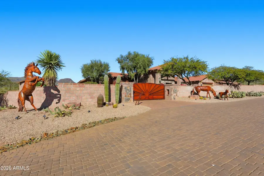 42531 N Spur Cross Road, Cave Creek, AZ 85331 - Image #2