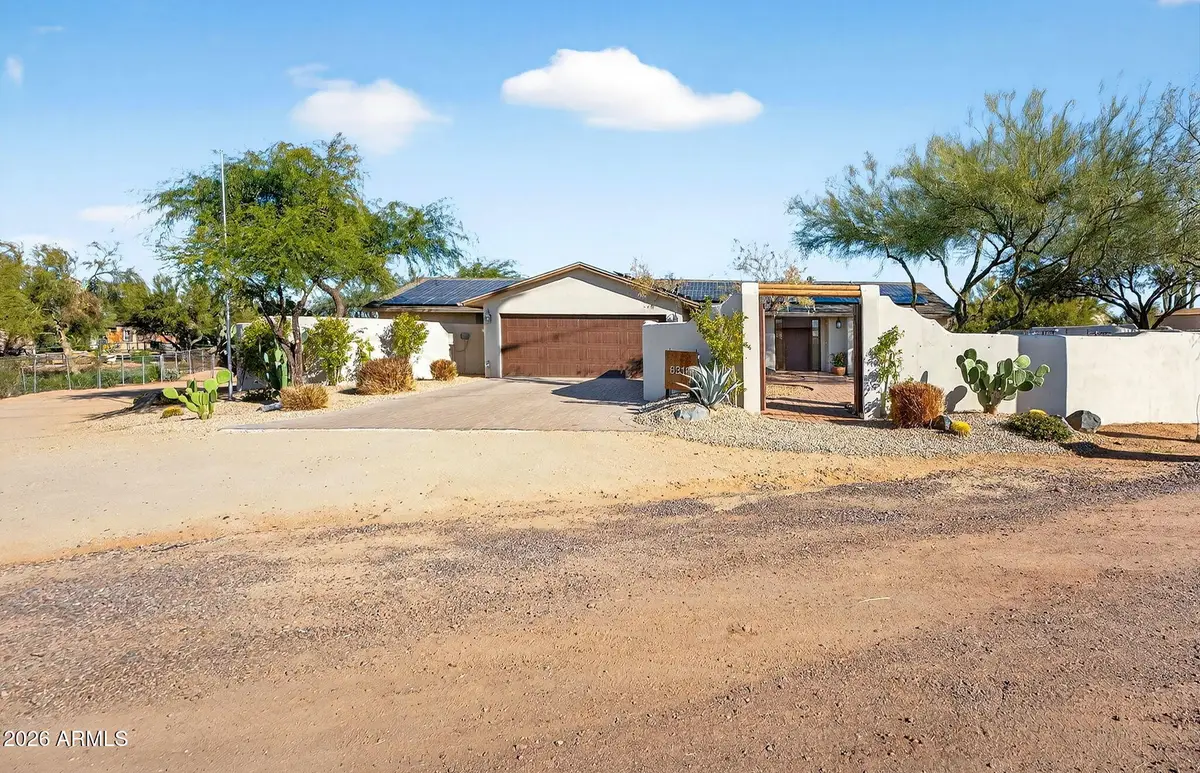 6316 E Dixileta Drive, Cave Creek, AZ 85331 - Image #1