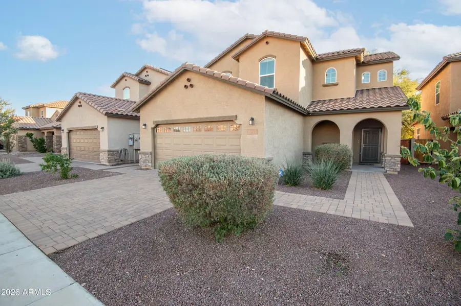 627 W Kerry Lane, Phoenix, AZ 85027 - Image #2