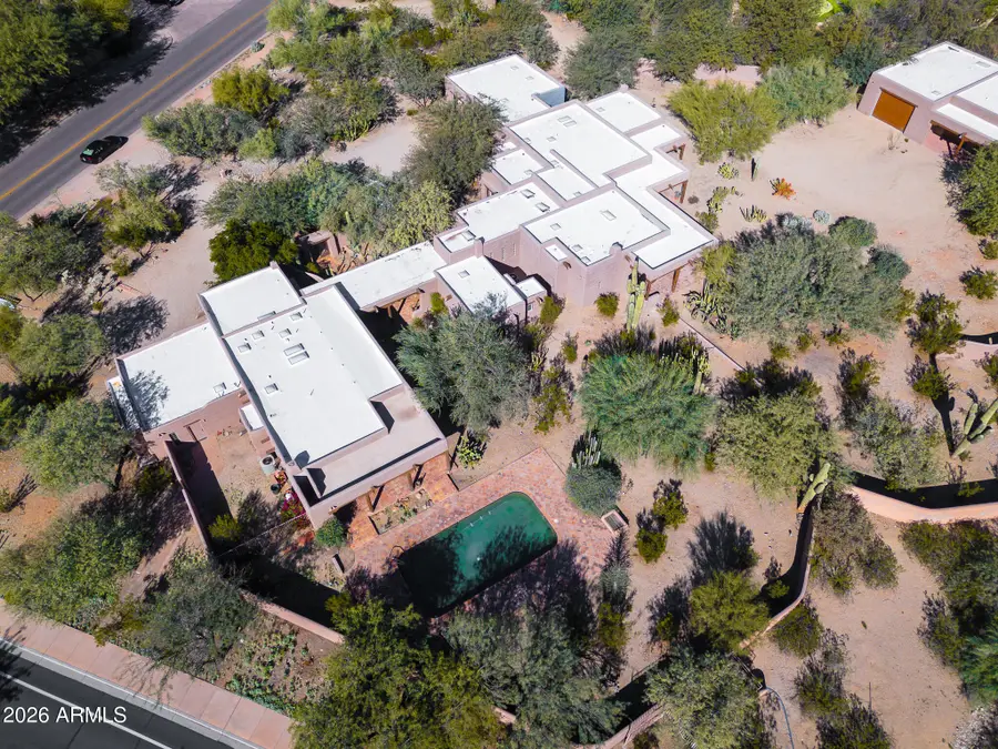 5507 N Palo Cristi Road, Paradise Valley, AZ 85253 - Image #2