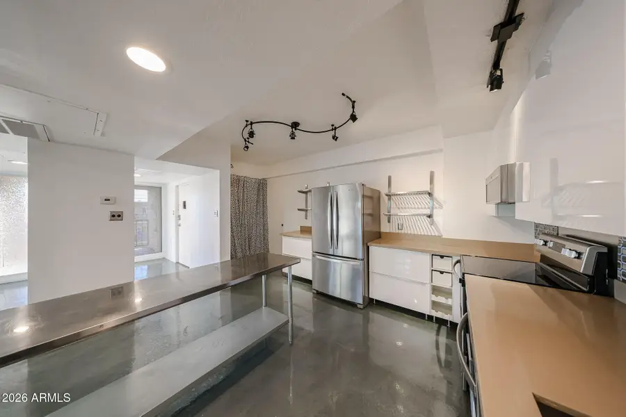 353 E Thomas Road #C501, Phoenix, AZ 85012 - Image #2