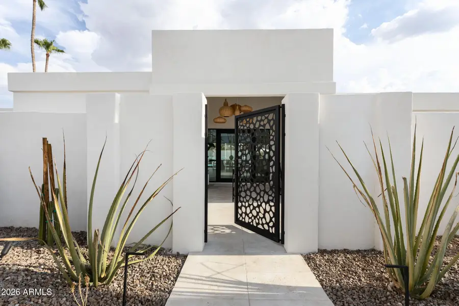 6511 E Dreyfus Avenue, Scottsdale, AZ 85254 - #3