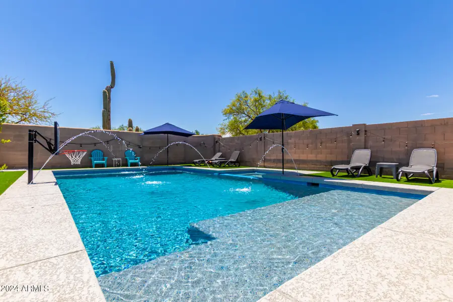 7329 E Tailfeather Drive, Scottsdale, AZ 85255 - Image #2