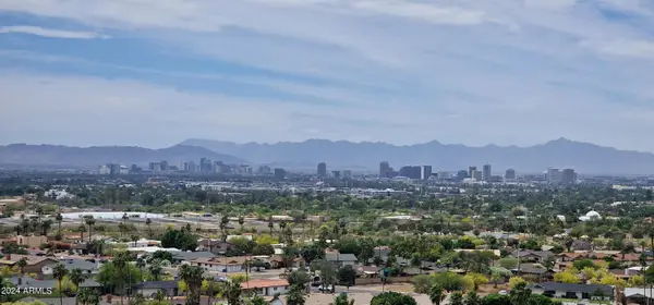 7035 N 23rd Place, Phoenix, AZ 85020