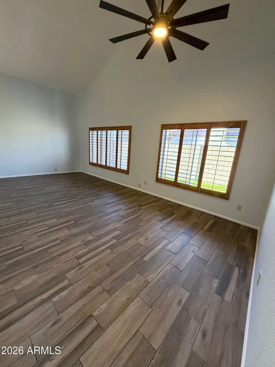 3426 W Juniper Avenue W, Phoenix, AZ 85053 - #3