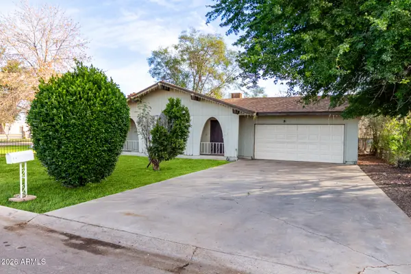 7827 N 61st Avenue, Glendale, AZ 85301