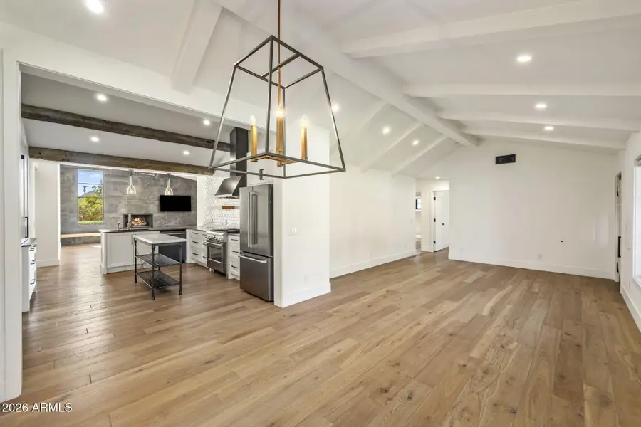 3727 E Clarendon Avenue, Phoenix, AZ 85018 - #3